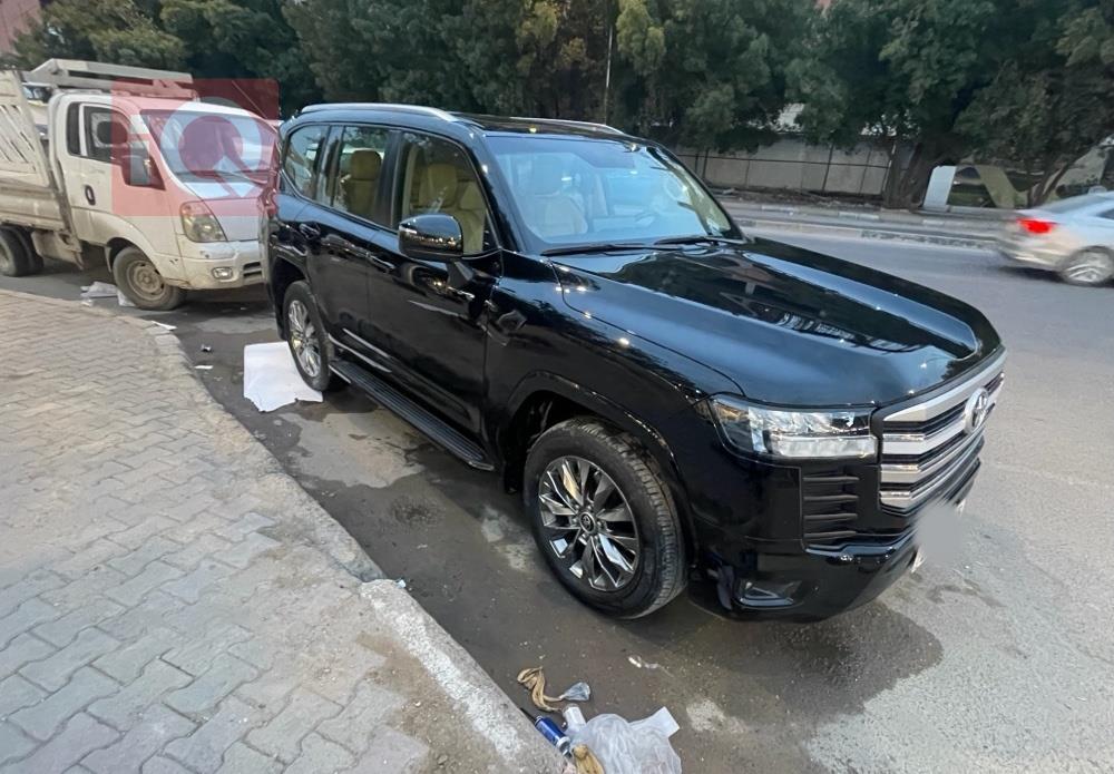 تويوتا لاندكروزر